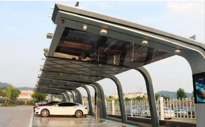 推进电动汽车充电设施建设上海计划三年建10万个智能充电桩